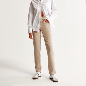 Abercrombie & Fitch Ultra High Rise 90s Straight Jean (NWT)